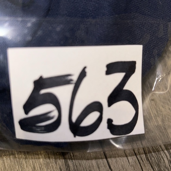 Boohoo Black Neck Mock Horn Button Shift Dress - Picture 9 of 9